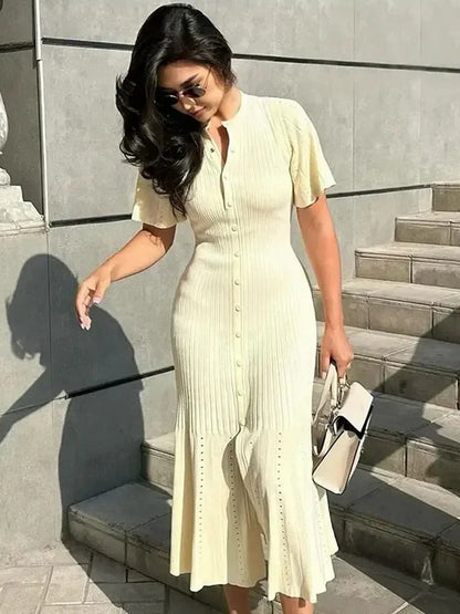Keylani - elegant knited dress